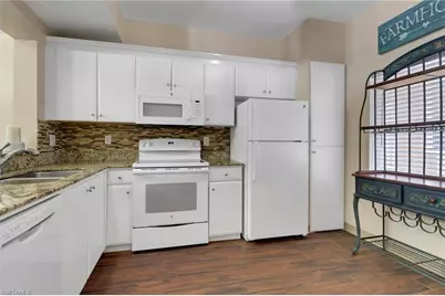 1096 Woodshire Ln #C202, Naples, FL 34105 - Photo 9