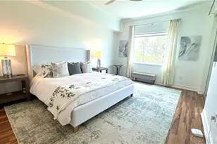 2738 Tiburon Blvd E, Naples, FL 34109 - Photo 9