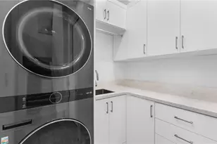 6172 Dogleg Dr, Naples, FL 34113 - Photo 41