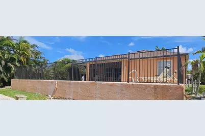 826 SW 32nd Ter, Cape Coral, FL 33914 - Photo 3