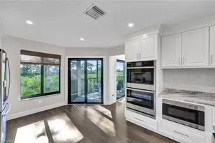 27131 Oakwood Lake Dr, Bonita Springs, FL 34134 - Photo 9