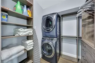 27131 Oakwood Lake Dr, Bonita Springs, FL 34134 - Photo 25