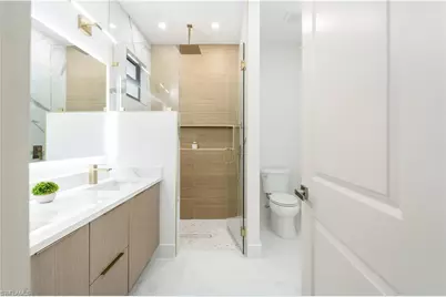 529 Allison St E, Lehigh Acres, FL 33974 - Photo 21