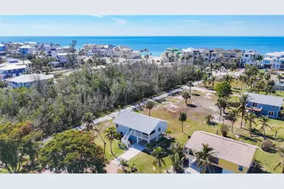 27569 Hickory View Dr, Bonita Springs, FL 34134 - Photo 3