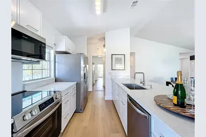 27569 Hickory View Dr, Bonita Springs, FL 34134 - Photo 5