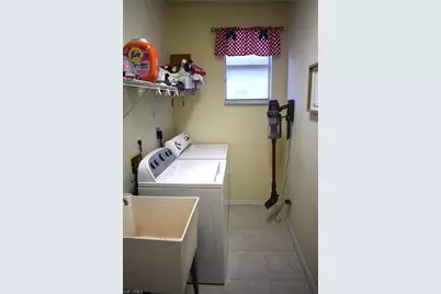 3424 Dandolo Cir, Cape Coral, FL 33909 - Photo 25