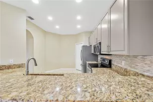 15662 Summit Pl Cir, Naples, FL 34119 - Photo 11