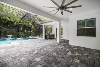 21555 Oaks Of Estero Cir, Estero, FL 33928 - Photo 9