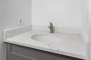 410 Flagship Dr, Naples, FL 34108 - Photo 19