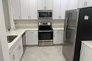 2827 Blossom Wy, Naples, FL 34120 - Photo 5