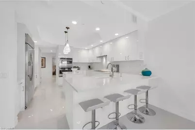 8665 Bay Colony Dr #202, Naples, FL 34108 - Photo 7