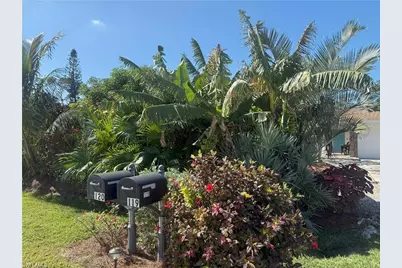 119 Flame Vine Dr, Naples, FL 34110 - Photo 19