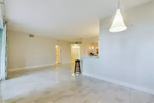 85 Silver Oaks Cir, Naples, FL 34119 - Photo 13