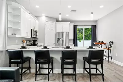 10140 Carolina St, Bonita Springs, FL 34135 - Photo 9