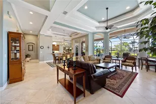 8902 Shenendoah Cir, Naples, FL 34113 - Photo 5