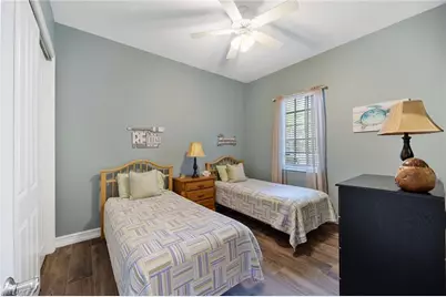 8902 Shenendoah Cir, Naples, FL 34113 - Photo 17