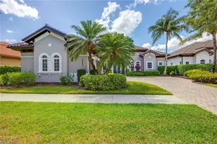 8902 Shenendoah Cir, Naples, FL 34113 - Photo 3