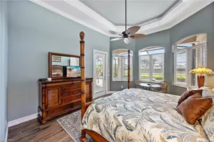 8902 Shenendoah Cir, Naples, FL 34113 - Photo 13