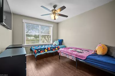 12421 Eagle Pointe Cir, Fort Myers, FL 33913 - Photo 25