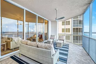 2090 W First St, Fort Myers, FL 33901 - Photo 29