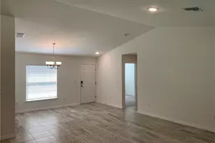 4360 Longwell Ln, North Port, FL 34286 - Photo 9