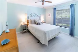 774 Wiggins Lake Dr, Naples, FL 34110 - Photo 11