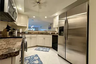 360 Horse Creek Dr, Naples, FL 34110 - Photo 3