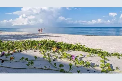 400 Wedge Dr, Naples, FL 34103 - Photo 3