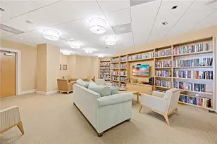 4651 Gulf Shore Blvd N, Naples, FL 34103 - Photo 5