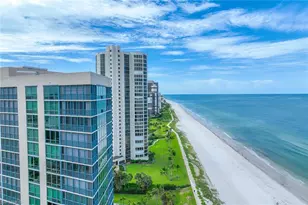 4651 Gulf Shore Blvd N, Naples, FL 34103 - Photo 37