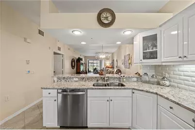 2381 Hidden Lake Ct #01, Naples, FL 34112 - Photo 5