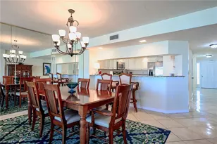 25 Bluebill Ave, Naples, FL 34108 - Photo 11