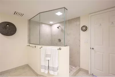 25 Bluebill Ave #403, Naples, FL 34108 - Photo 19