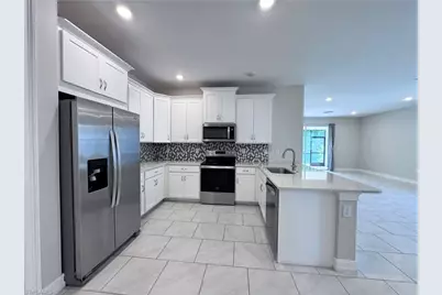 1073 Tranquil Brook Dr, Naples, FL 34114 - Photo 5