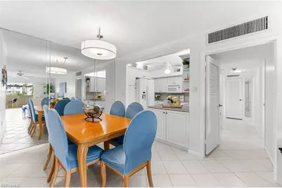 1977 Gulf Shore Blvd N #204, Naples, FL 34102 - Photo 11