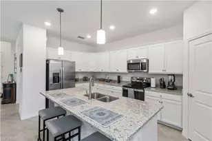 14688 Cantabria Dr, Fort Myers, FL 33905 - Photo 3