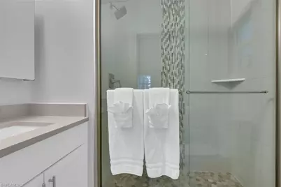 2048 Harbor Ln, Naples, FL 34104 - Photo 17