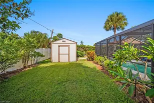 212 Willowick Dr, Naples, FL 34110 - Photo 27