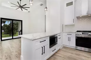 652 15th St SW, Naples, FL 34117 - Photo 43