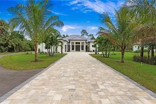 652 15th St SW, Naples, FL 34117 - Photo 1