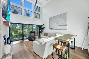 27131 Oakwood Lake Dr, Bonita Springs, FL 34134 - Photo 9