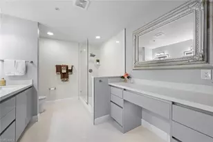 973 Hingham Way, Naples, FL 34104 - Photo 9