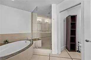 9115 Strada Pl, Naples, FL 34108 - Photo 15