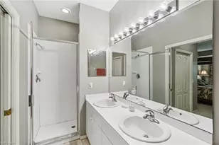 2700 Cypress Trace Cir, Naples, FL 34119 - Photo 17