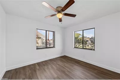 1106 SE 8th Ter, Cape Coral, FL 33990 - Photo 17