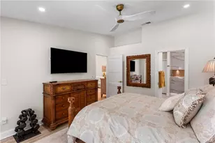 754 Wiggins Bay Dr, Naples, FL 34110 - Photo 15