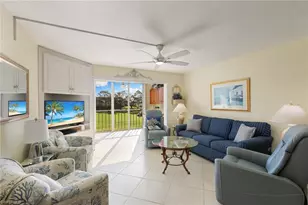 1051 Foxfire Ln, Naples, FL 34104 - Photo 5