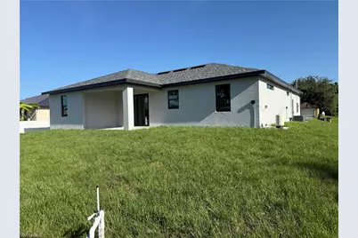 5519 Banning St, Lehigh Acres, FL 33971 - Photo 3
