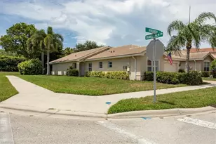 1591 Windamere Ln, Naples, FL 34119 - Photo 3