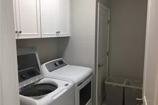 2555 Seychelles Dr, Naples, FL 34112 - Photo 21